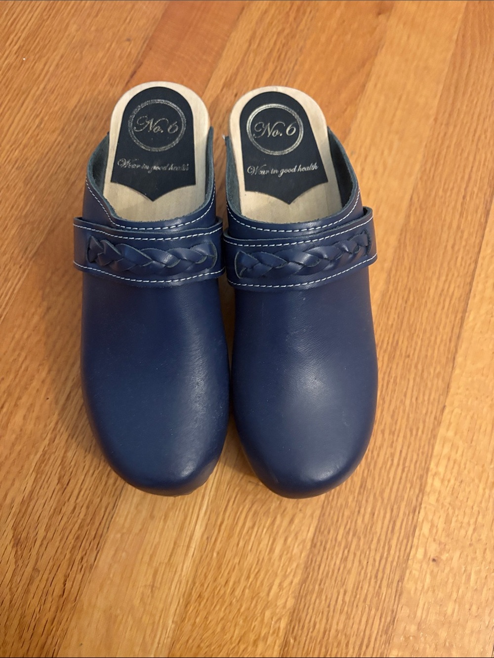 No. 6 clog navy 38